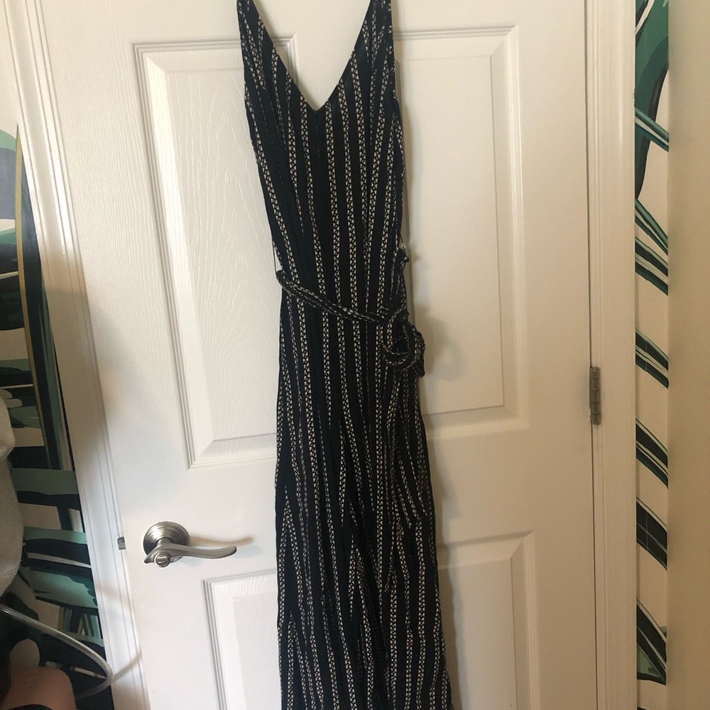 Billabong jumpsuit size M